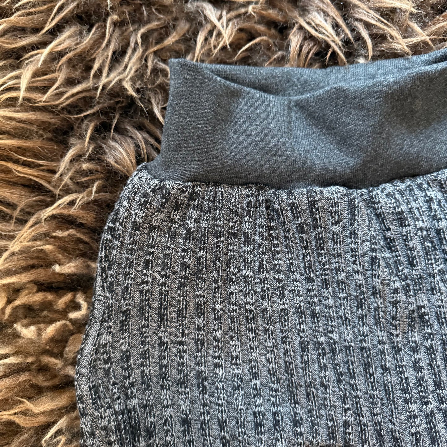 Limited edition harem grey rib