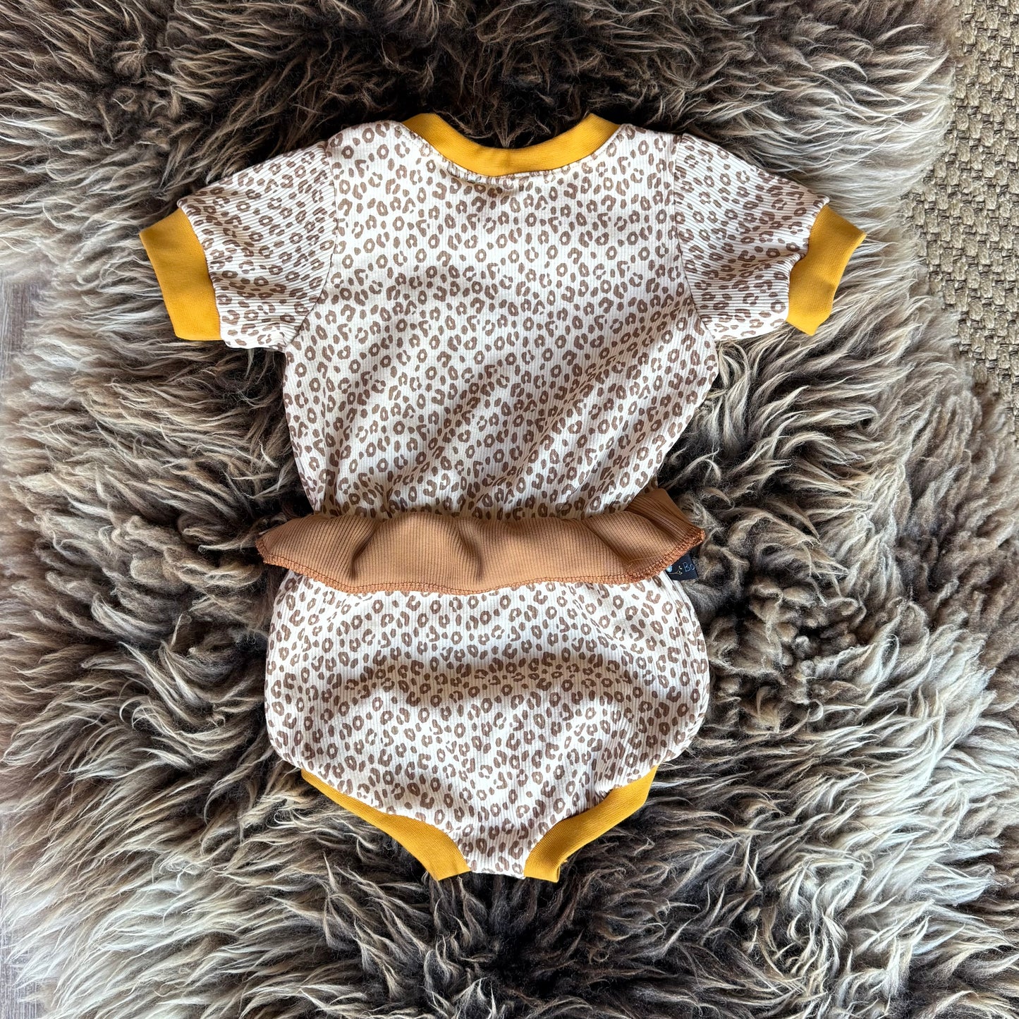 Retro romper animal