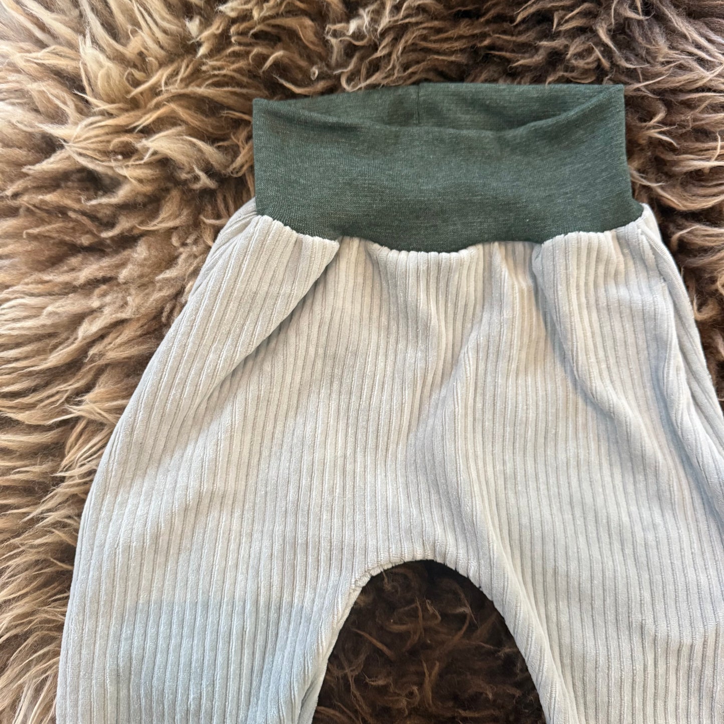 Harembroekje Corduroy Mint 80-86
