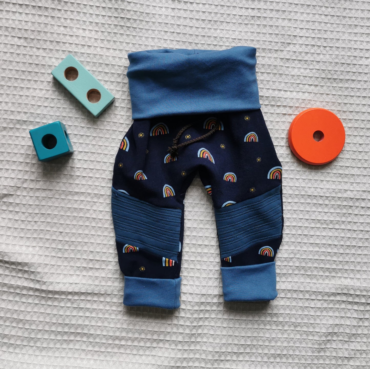 Meegroeibroekje Rainbow Blue
