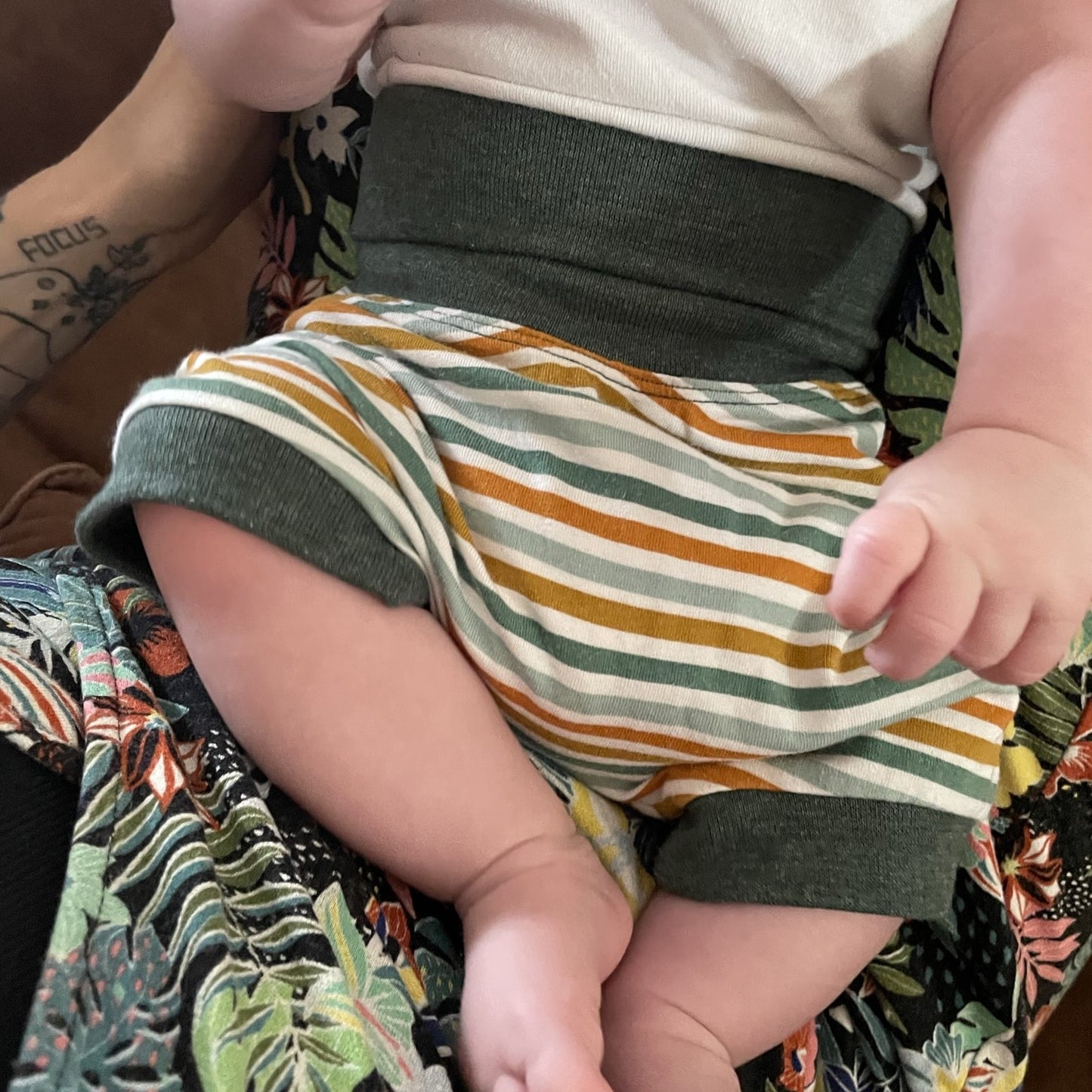 Foldover Shorts Rainbow Stripes