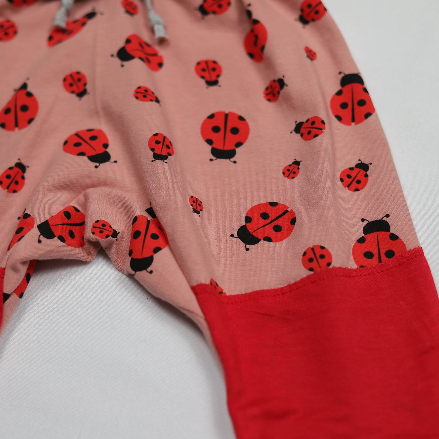 Meegroeibroekje Ladybug