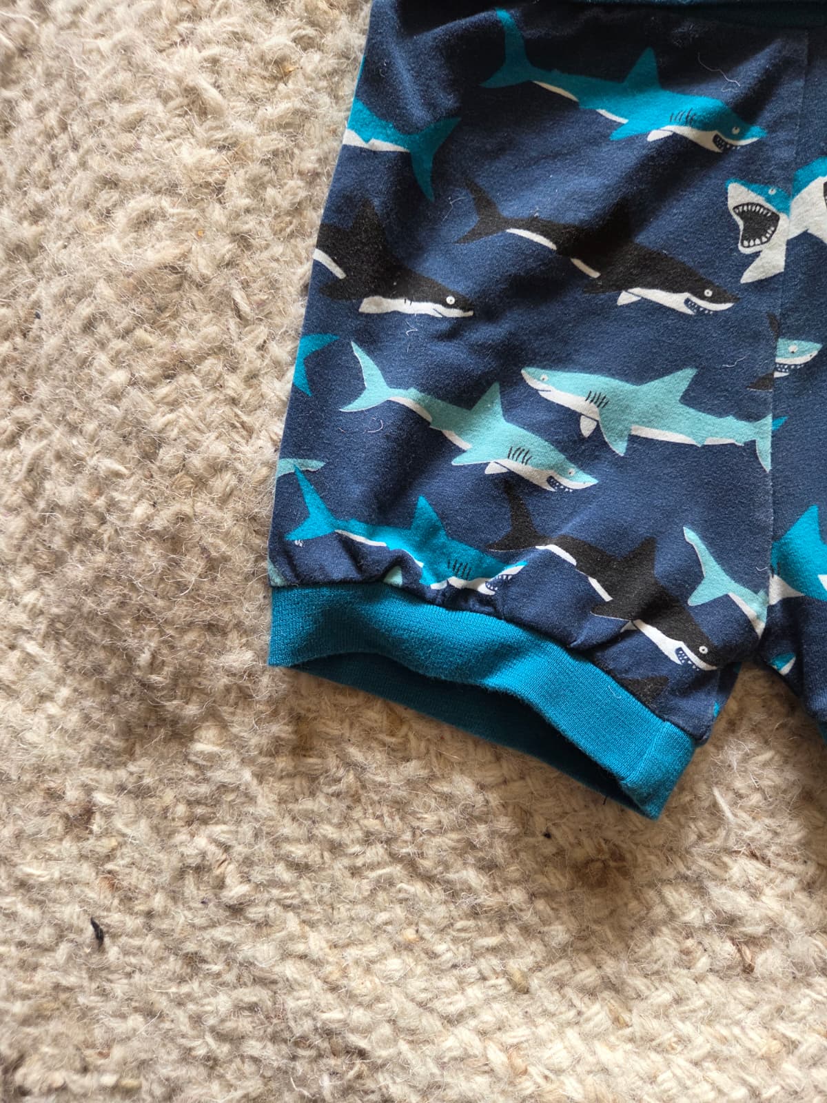 Secondhand Shorts - Shark - 86-98