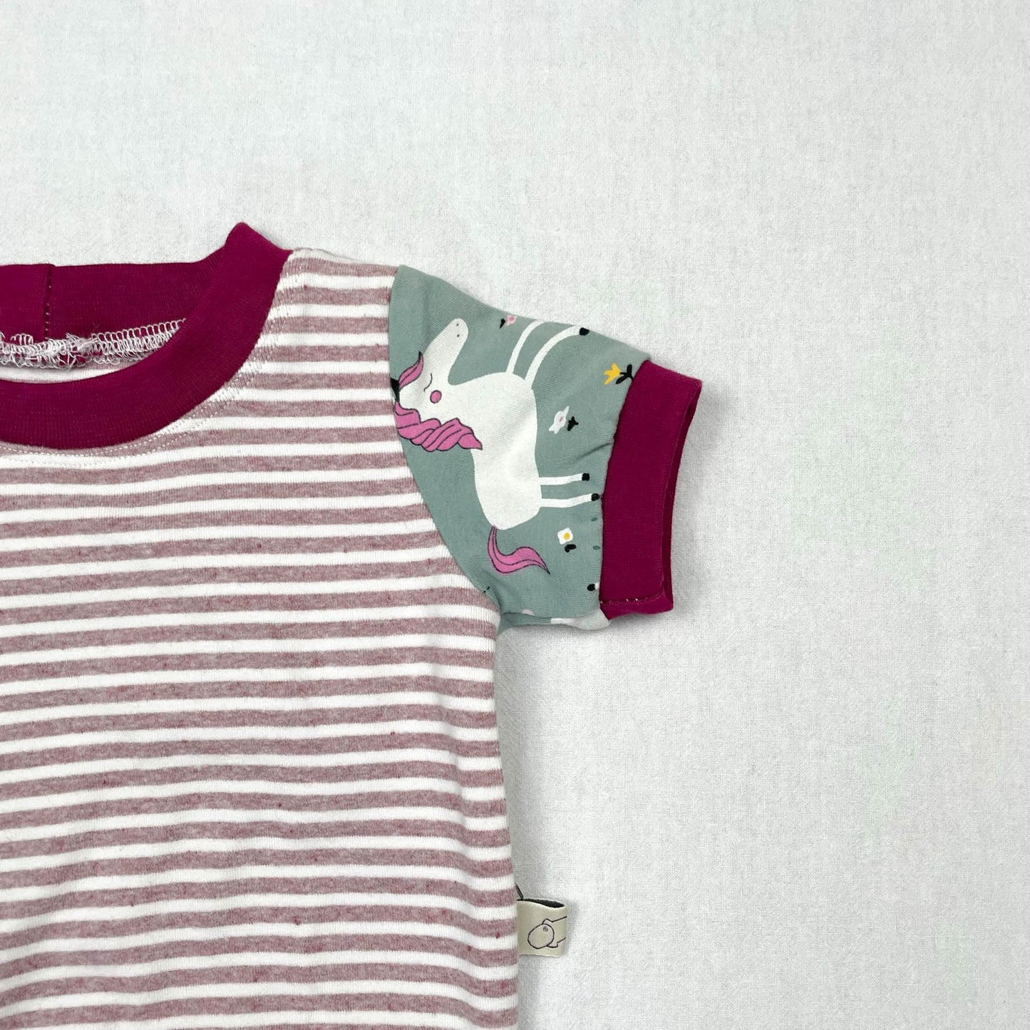 T-Shirt Unicorn Purple