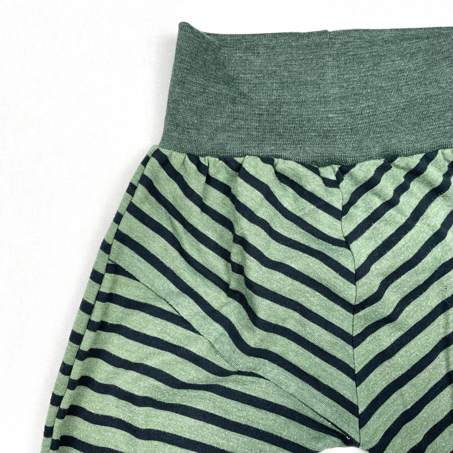 Zero Waste Broekje Green Striped