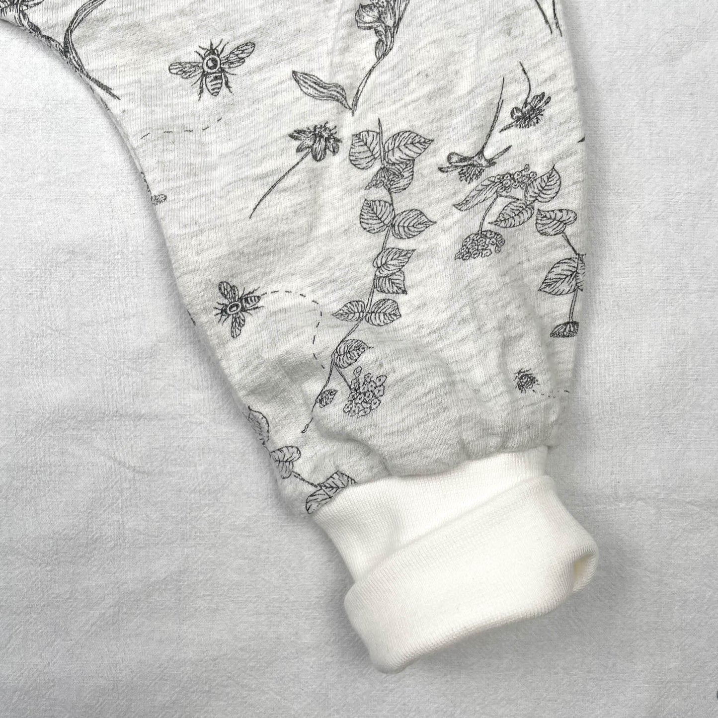 Zero Waste Broekje Grey Flora