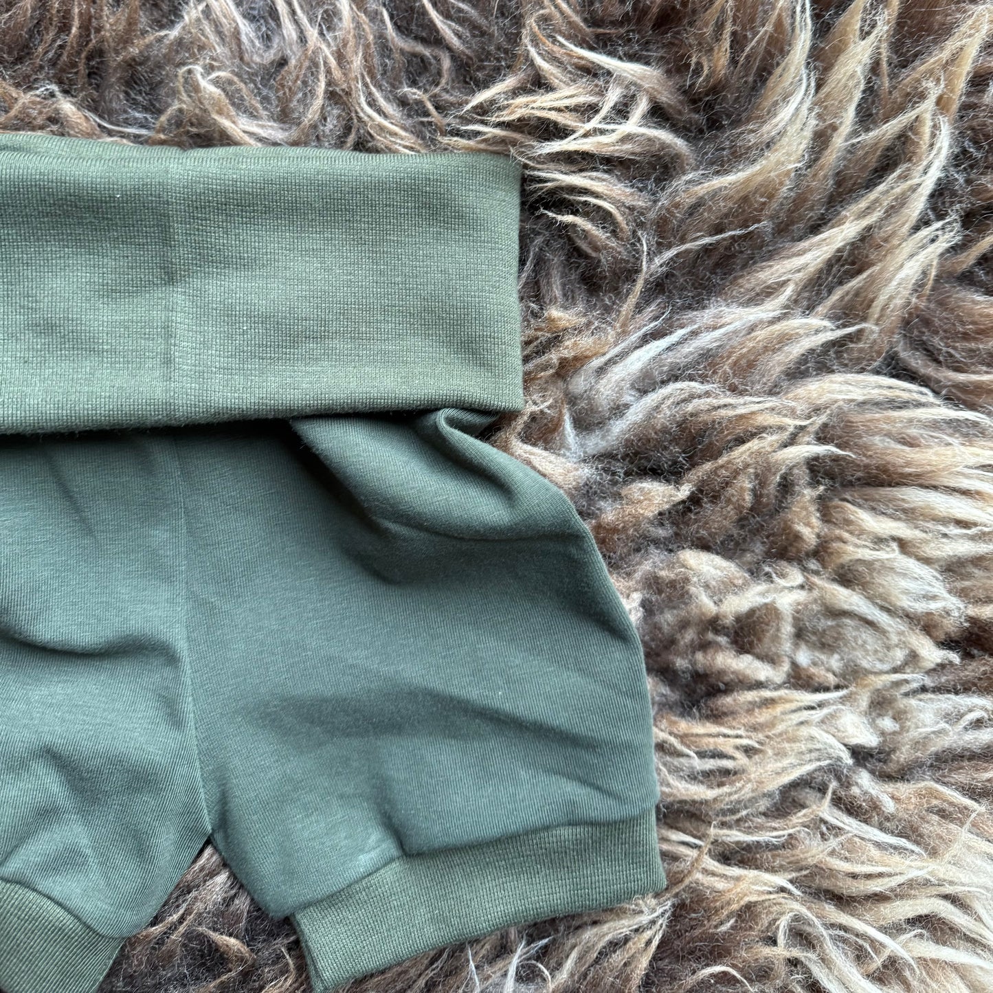 Foldover Shorts Olive