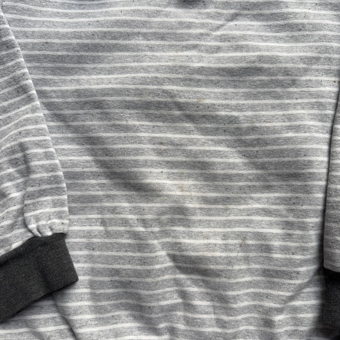 Tweedehands sweater grey stripes 92-98