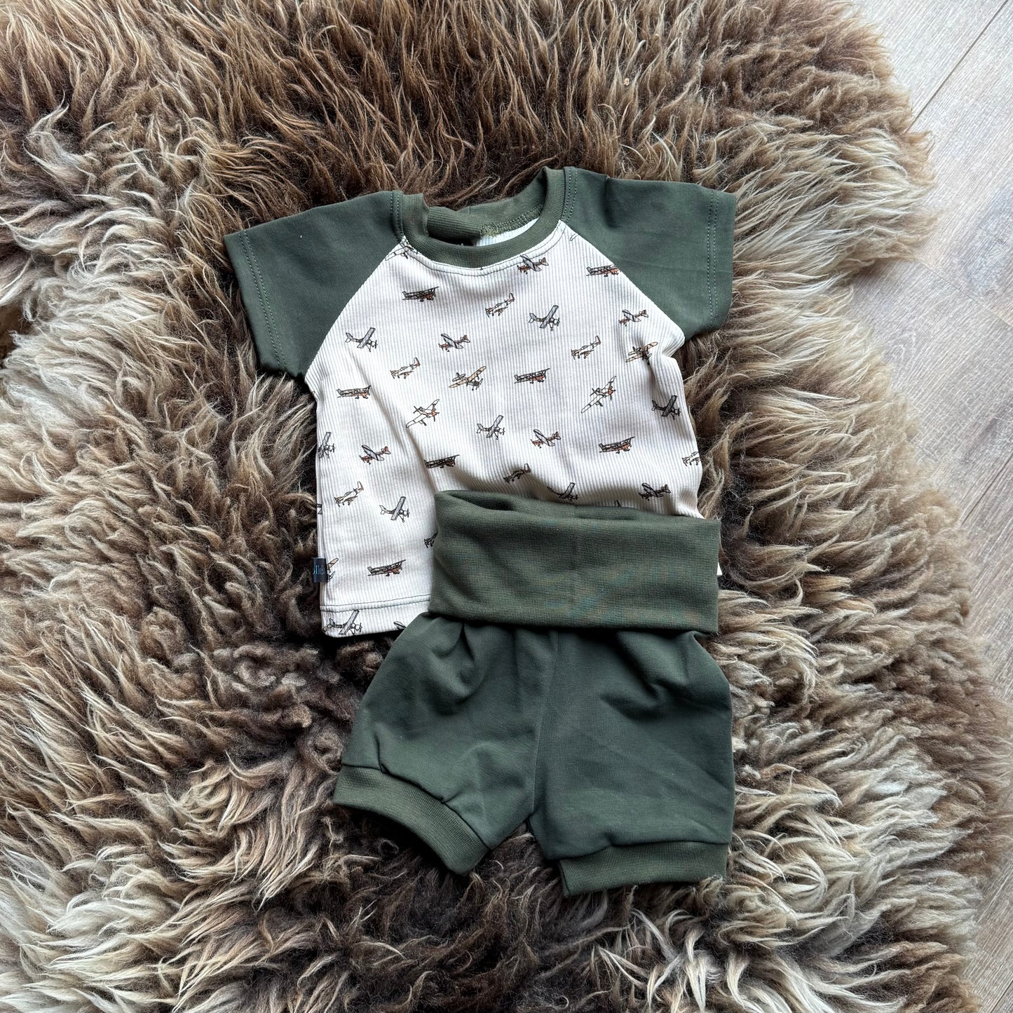 Shirt Olive Plane