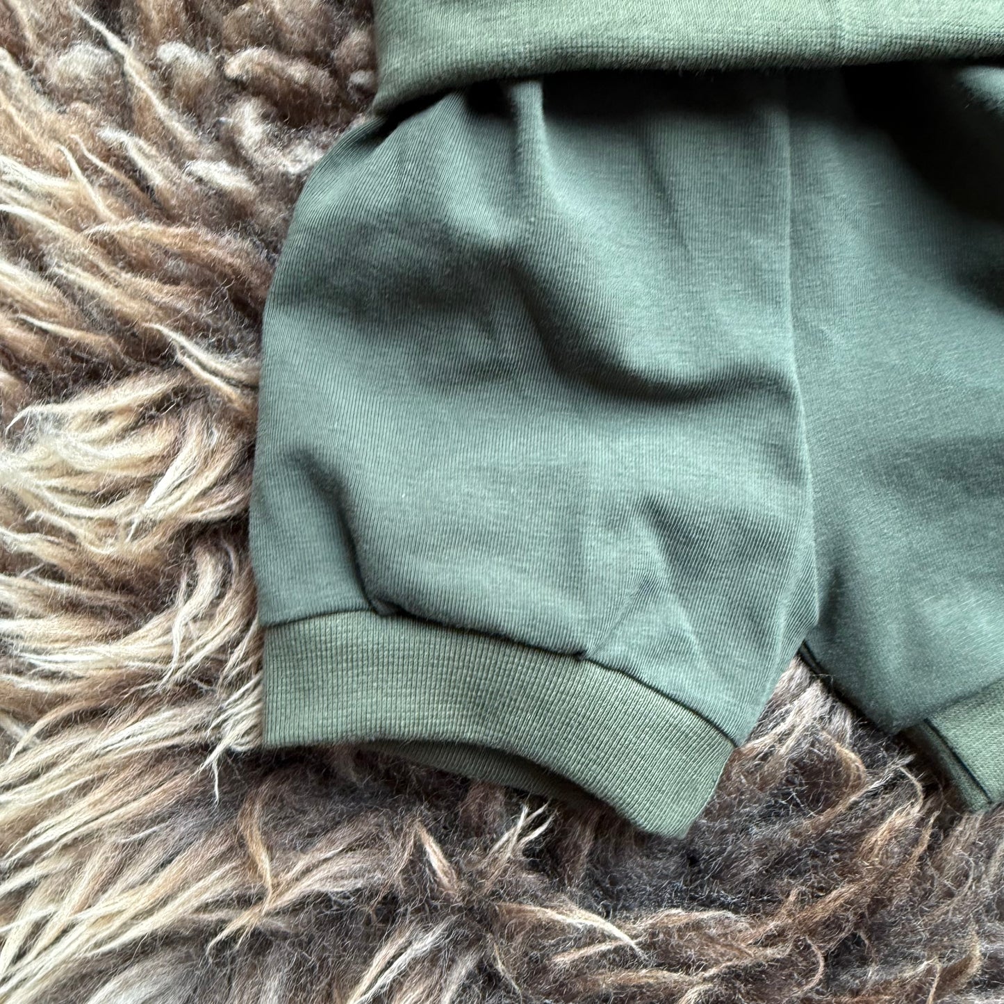 Foldover Shorts Olive