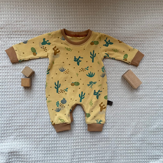 Tweedehands Onesie Cacti 50-56