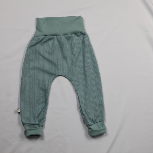 Bo – Harembroekje (effen, pointelle tricot, oudgroen)