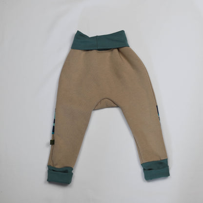 Meegroeibroekje Shark Latte