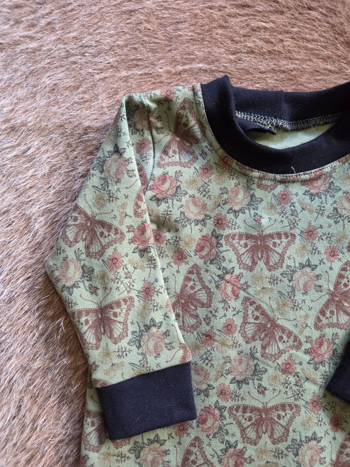 Halsboord boxpakje voor baby’s geschikt voor wasbare luier biologisch tricot