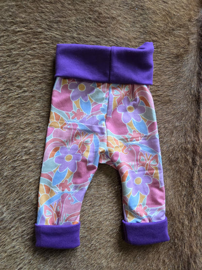 achterkant van meegroeibroekje voor wasbare luiers gemaakt van french terry