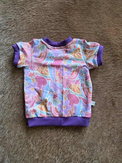 achterkant van zacht T-shirt van French Terry met unicorn print